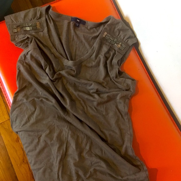 Dark taupe beaded shoulder t shirt - Picture 1 of 4